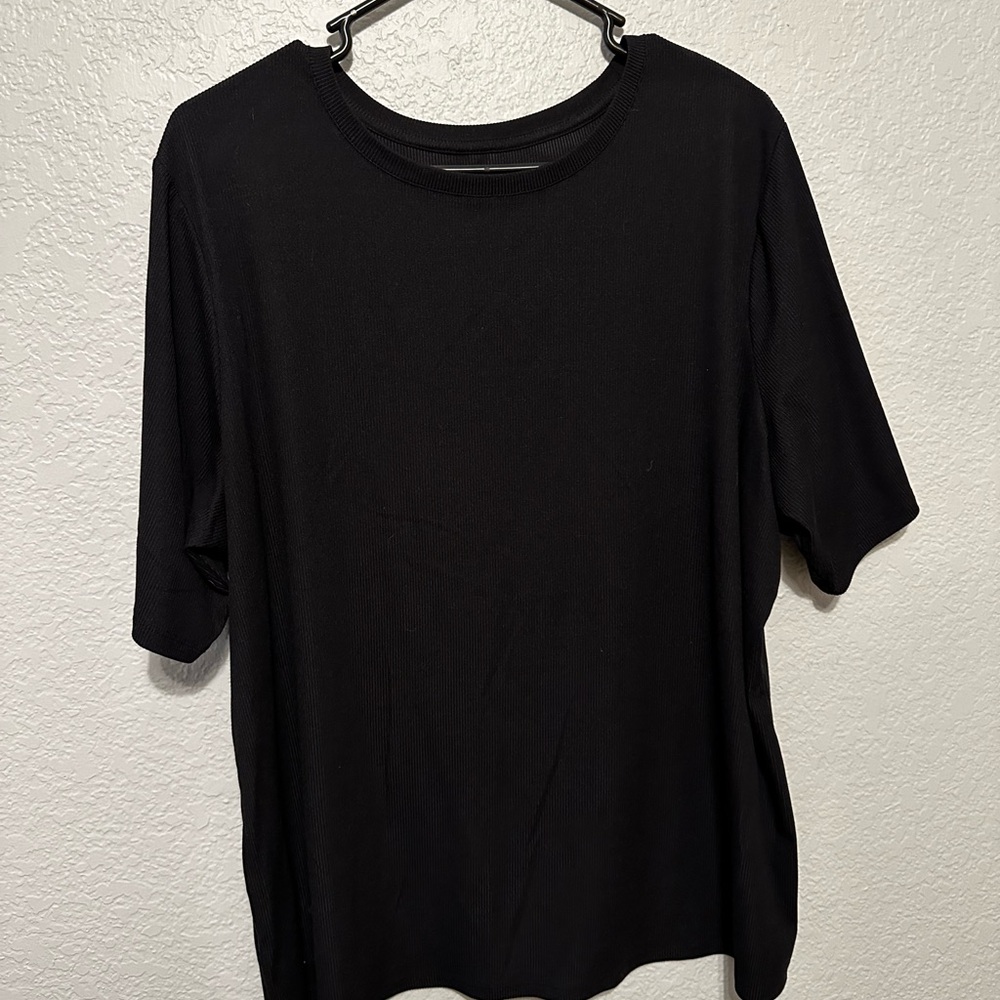 Nine West Women’s Black Tee